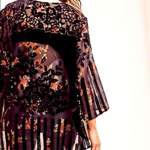 Anthropologie Roseband Velvet Kimono